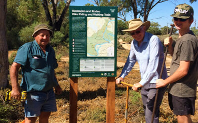 New riding and hiking trails in Murray River National Park have signs designed, developed and installed by  Friends of Riverland Parks and the Berri Bike Boys
